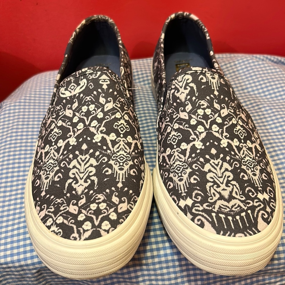 New size 8 never been used